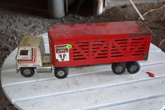 Ertl Transtar Scale Model Semi Truck With Livestock Van Trailer, No Box, Some Damage