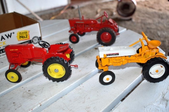 Ertl IH 140, Ertl IH Cub. Massey Harris Scale Model Toy Tractors