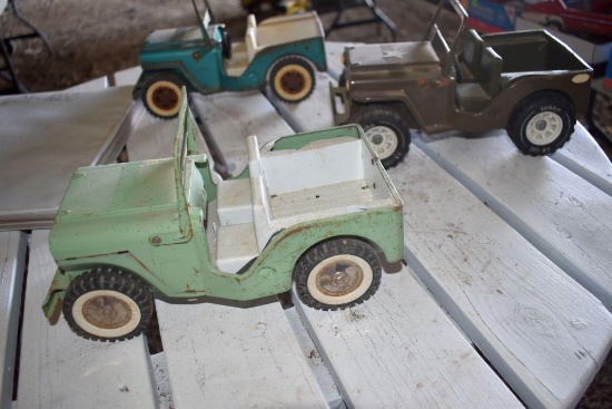 (2) 1960s Tonka Jeeps, (1) 1970s Tonka Jeep