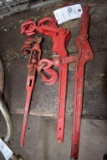 (3) chain binders