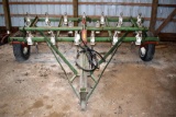 10' Glencoe pull type hyd. lift with cylinder, digger