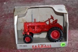 Ertl Farmall Super A 1/16 Scale Model Tractor With Box