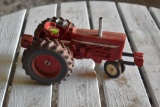 Ertl Customized International 1/16 Scale Model Pulling Tractor, No Box