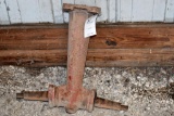 Farmall NF pedestal for Farmall H or Farmall M