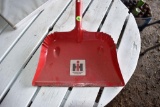 International Harvester Dust Pan, 11'' x 13''