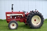 International 544 Hydro, restored, barred grill, 3 Pt. hitch, 540 PTO, single hyd., running