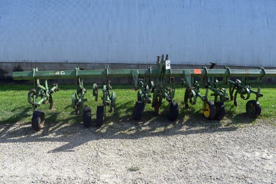 John Deere HG40 4 Row Wide Cultivator, 3 Point Rear Mount