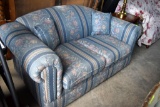 Blue Love Seat With 2 Pillows, Approx. 31