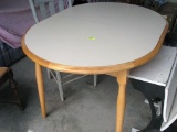 Kitchen Table Approx. 31