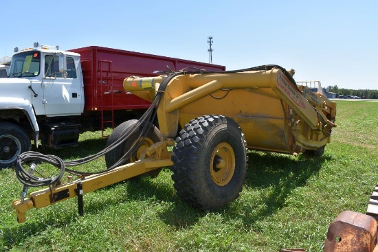 Letourneau Carryall LS Pull Type Dirt Scraper, 9
