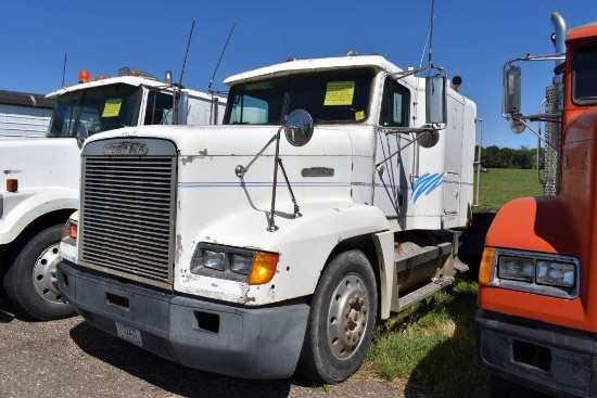 1991 Frieghtliner Sleeper Semi Tractor, Formula 3