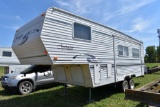 2000 Sprinter 26' Gooseneck Travel Trailer, Tander
