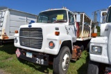 1986 Ford 9000 Single Axle Tender Truck, LT300 Re