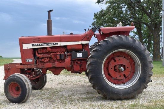International 856 Diesel, Open Station, 2279 Hours Showing, WF, 18.4x38 Tires, 4 Rear Wheel Weights