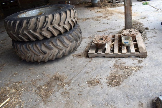 18.4/48 10 Bolt Duals With Hubs Off 7120, 50% Tread