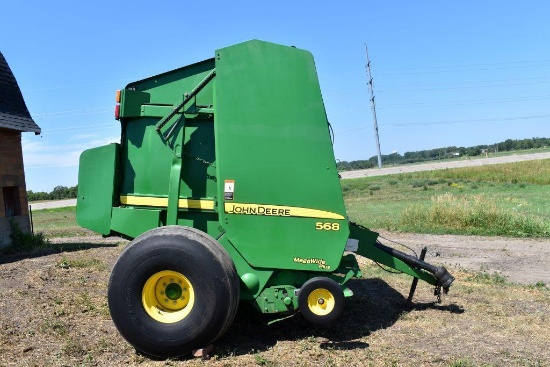John Deere 568 Mega Wide Plus Round Baler, 8 Belt, Cover Edge, 1000 PTO, 5x6 Bales, Extra Long Belt,