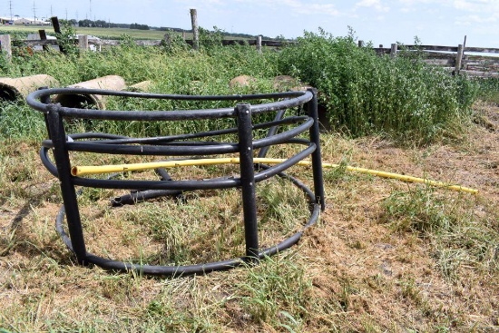 Poly Round Bale Feeder, Needs Repair