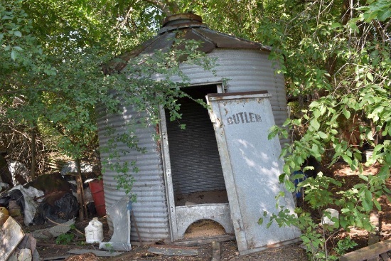 Small Grain Bin, 10 Days to Remove