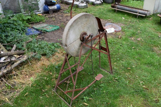 Grinding Stone, stone has crack
