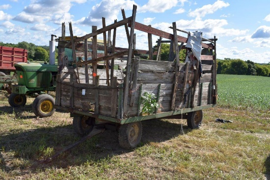 14' Throw Bale Wagon on John Deere Running Gear, Has not been Used in Many Years