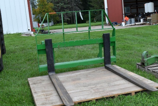 Set of John Deere Pallet Forks, Euro Hookups