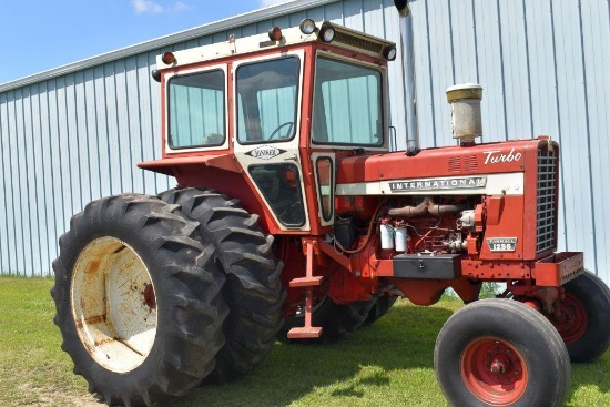 International Farmall 1256 Diesel Tractor, Weight Bracket, 18.4x38 Tires with Duals, 540 PTO, 2