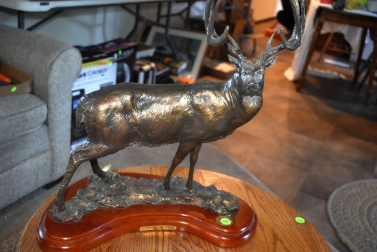 Breen Buck Whitetail by Dick Idol Ornamental Deer Display