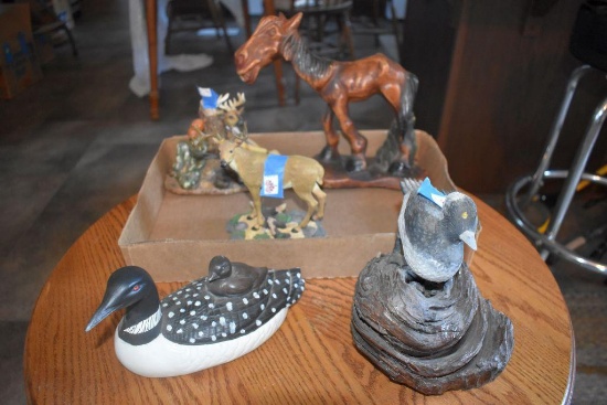 Wildlife Decorative Figurines