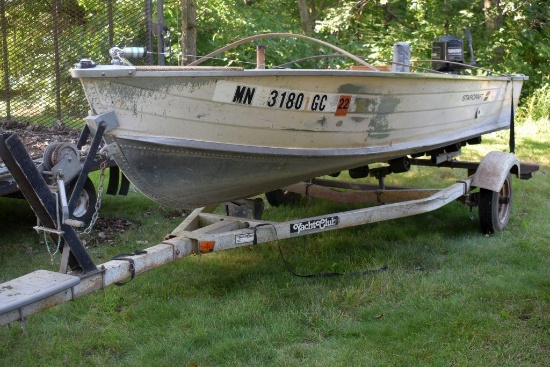 1975 StarCraft 14' Aluminum Boat, Full Floor, With Mercury 20hp Tiller Motor, Laranz Depth Finder,