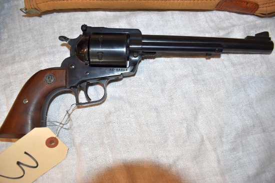 Ruger 44 Mag Revolver Super Black Hawk, SN 82-64419