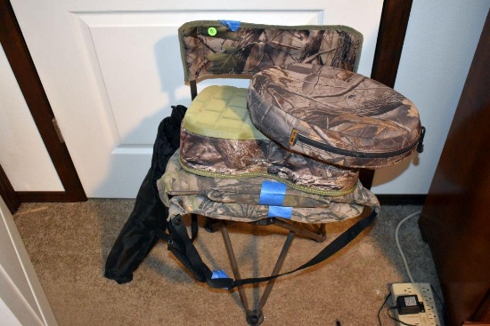 Foldable Hunting Chair and Seat Pads