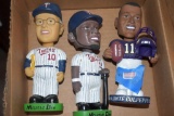 (2) MN Twins Bobble Heads: Kelly, Guzman, (1) MN Vikings Bobble Head: Culpepper