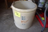 Red Wing 15 Gallon Big Wing Bale Handled Crock, Cracked on bottom