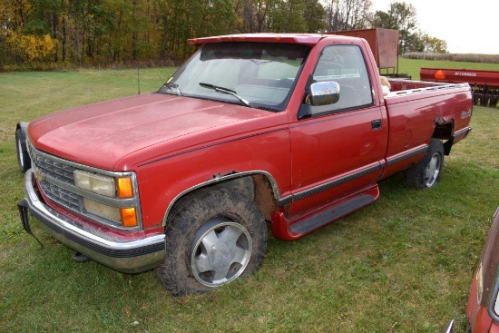 1993 Chevy 1500, 4x4, Auto, V8, 208,684 Miles, Non Running, Last Four of VIN 1630