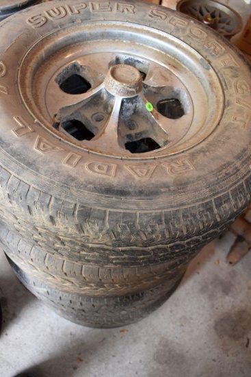 (4) Keystone Klassic Rims with Tires, P225/70R15, Universal 5 Bolt