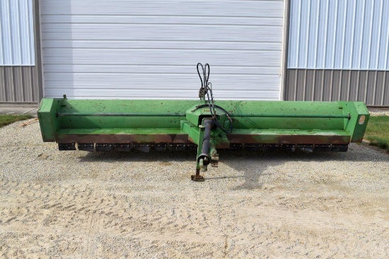 John Deere 27 Stalk Chopper, 15', 1000 PTO, 2 Wheel Transport, Good Hood, Rear Hitch