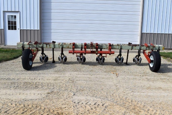 Orthman Strip till Bar, 8 Row 30", Martin Row Cleaners, Stabilizer Wheels