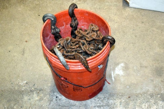 5 Gallon Bucket Containing Log Chains: 2 Have Ends
