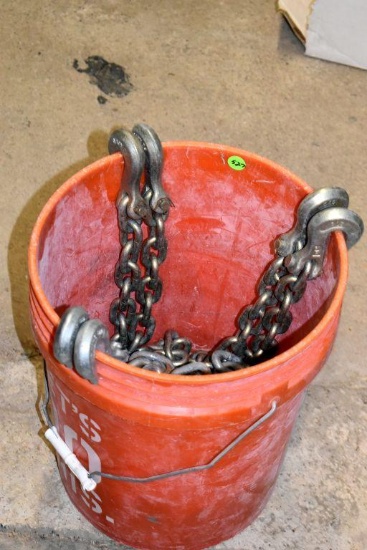 5 Gallon Bucket Containing Log Chains: 3 Have Ends