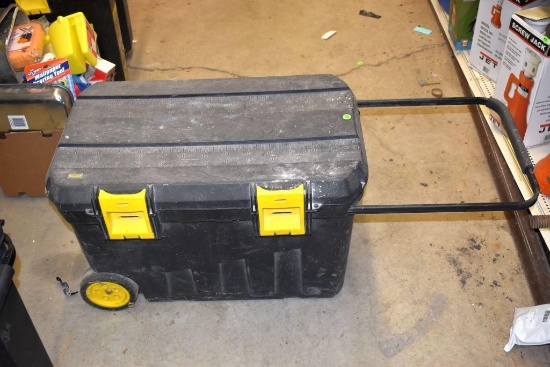 Stanley Mobile Job Chest: 28"x17x20"