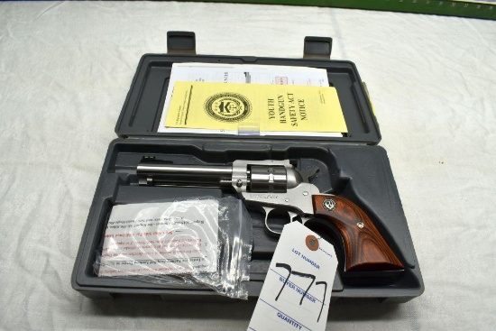 Ruger 22 cal model single 10 revolver with case, fiber optic site, SN: SN:810-22476