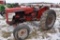 IH 424 Utility Tractor, Diesel, WF, Single hyd