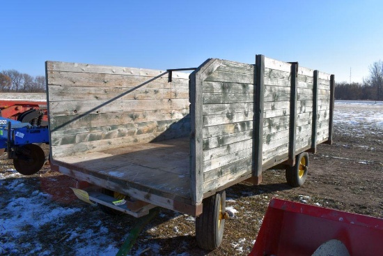 Wooden Wagon With Sides, 7x14', John Deere Runni