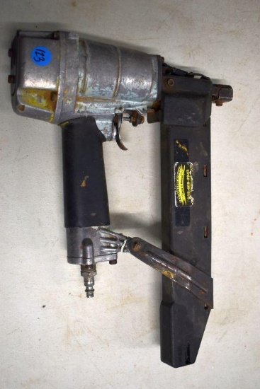 Pneumatic Strip Nail Gun