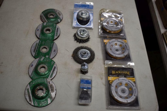 Blackstone 4" Diamond Cup Single Rows, Wire Brushes, Grinding Wheels