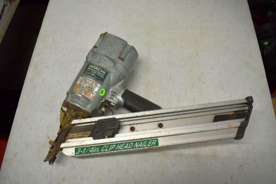 Hitachi Pneumatic Strip Nail Gun 3 1/4"