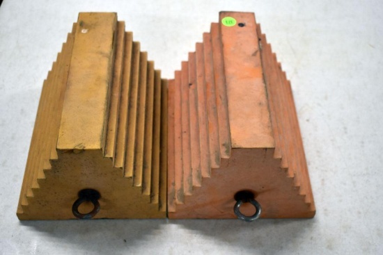(2) Tire Blocks