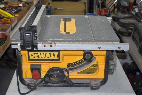 DeWalt Corded Portable Table Saw