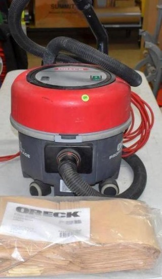 Oreck XL Rolling Shop Vac, Extra Filter Bags
