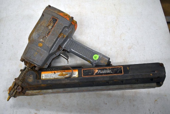 Paslode Strip Air Nail Gun